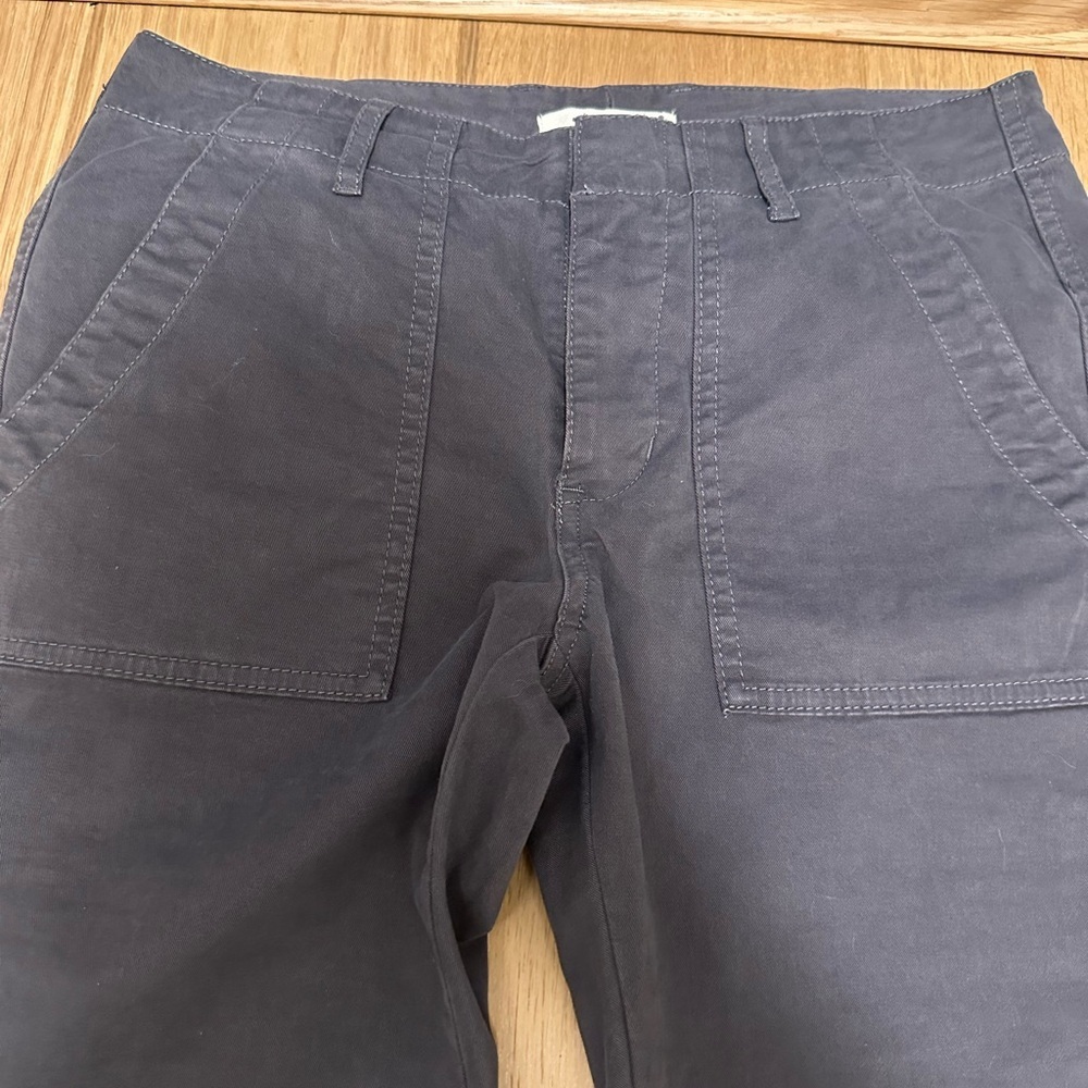Women’s  Gray Aritzia Pants